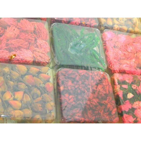 Vintage Colorful Dried Flower Decorative Trivet Tray From France - Picture 5 of 7